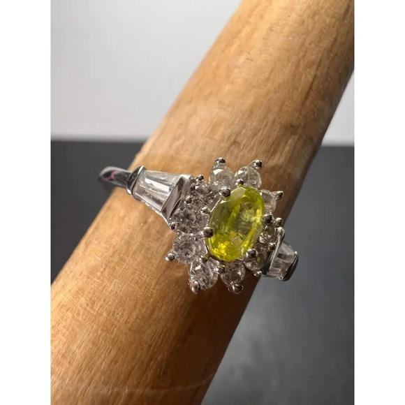 NEW Sphene halo ring in rhodium over sterling silver size 5 - Picture 2 of 11